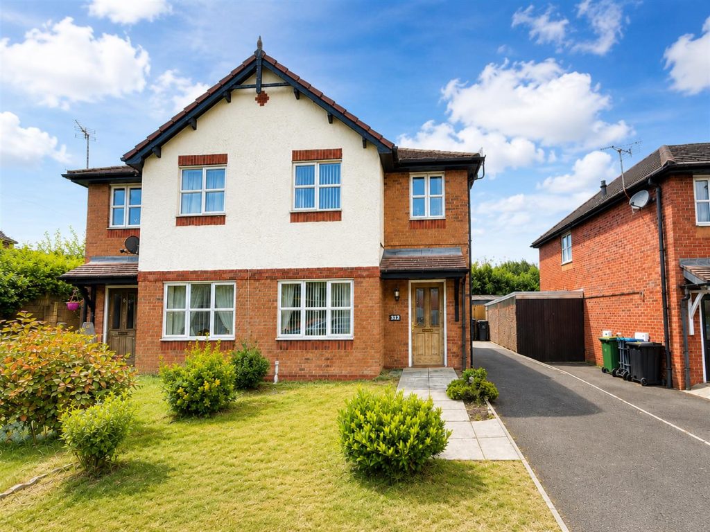 Beaumaris Close, Acrefair, Wrexham