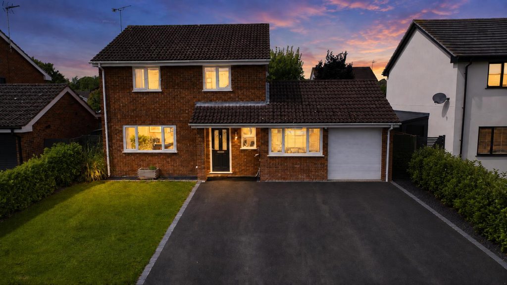 Campbell Close, Rossett, Wrexham