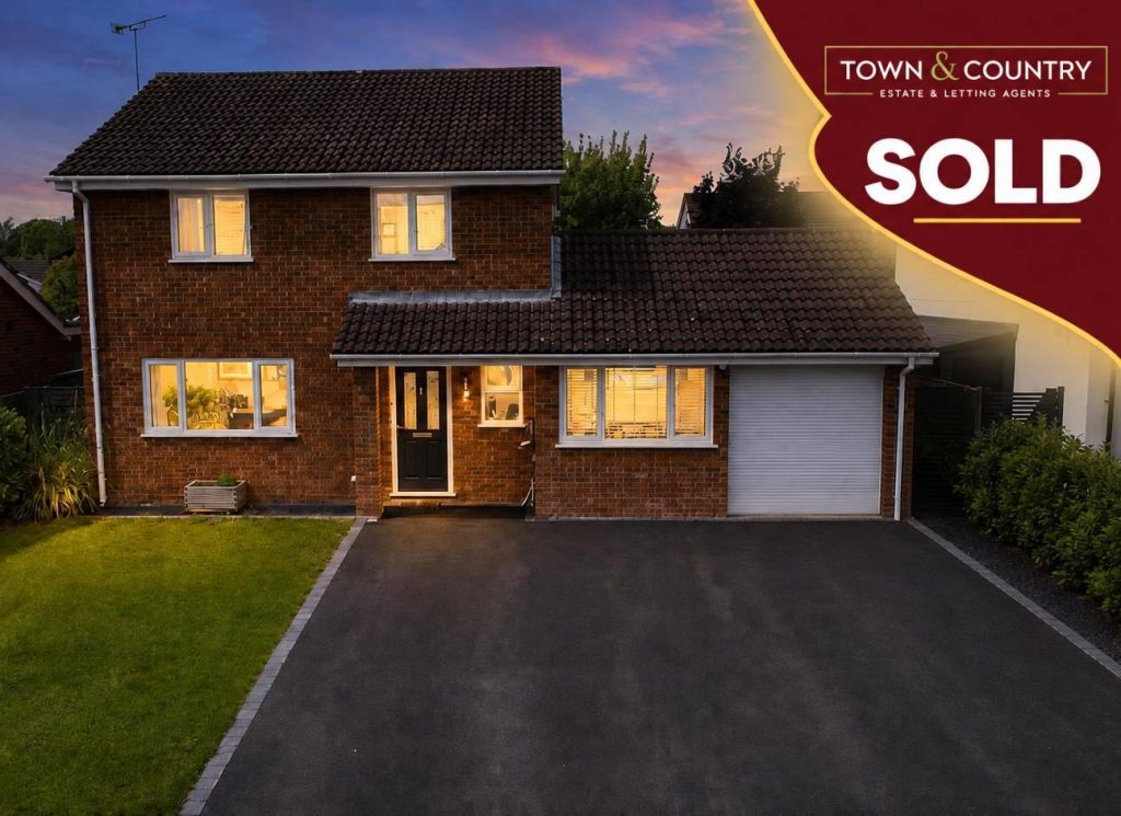 Campbell Close, Rossett, Wrexham