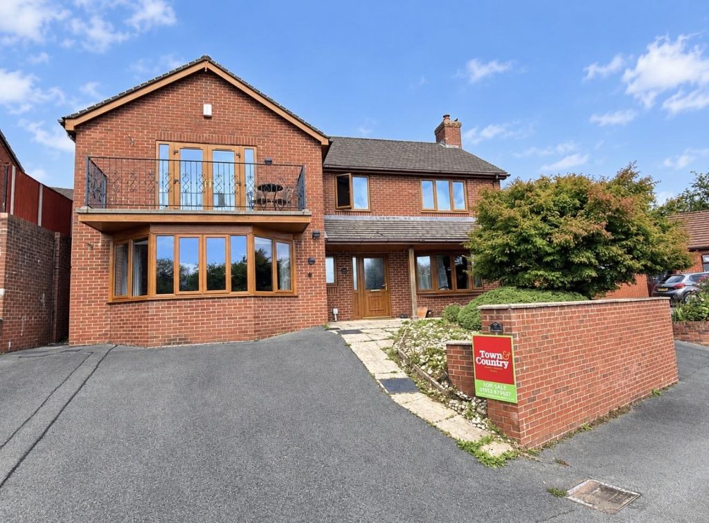 Green End, Oswestry