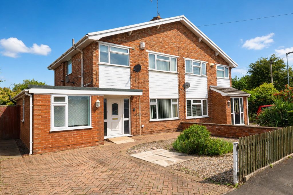 Carlton Avenue, Saltney, Chester