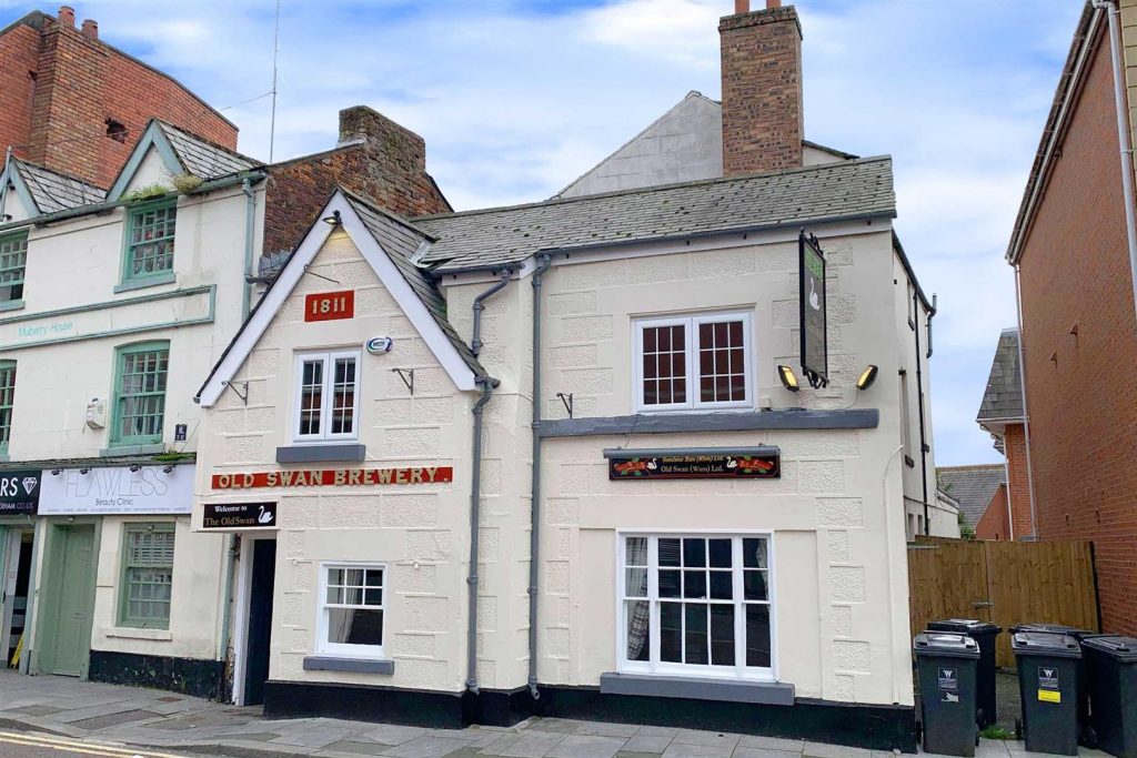 The Old Swan, Abbot Street, Wrexham