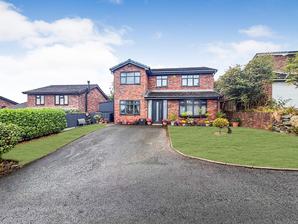 Pen Y Cae Avenue, Gobowen, Oswestry