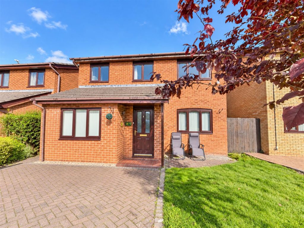 Green Meadows, New Broughton, Wrexham